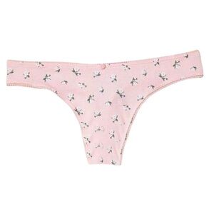 VICTORIA’S SECRET • Pink Floral Panties